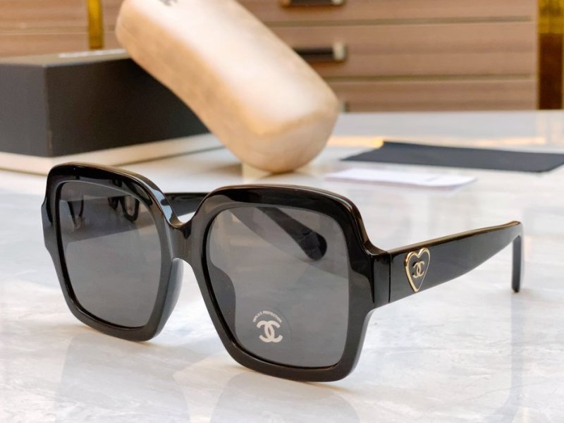 Occhiali Chanel P175