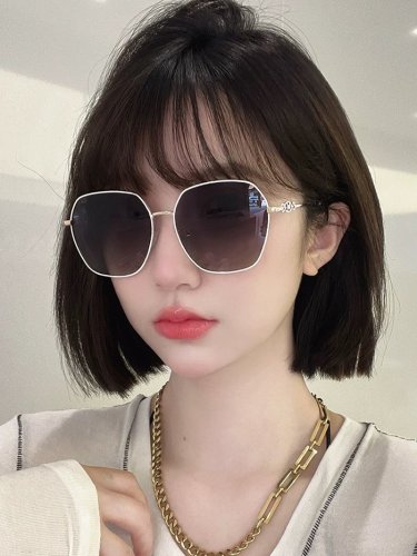 Occhiali Chanel x P100