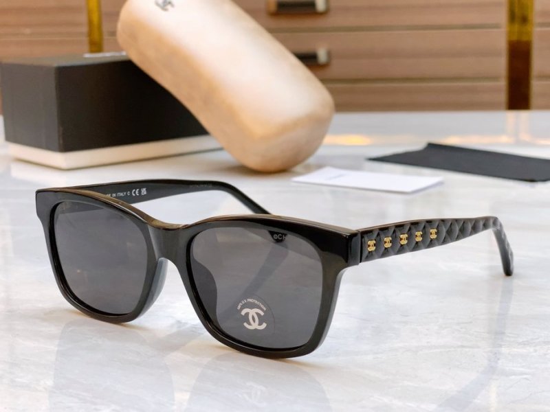 Occhiali Chanel P155