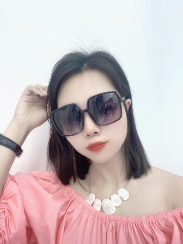 Occhiali Chanel P100