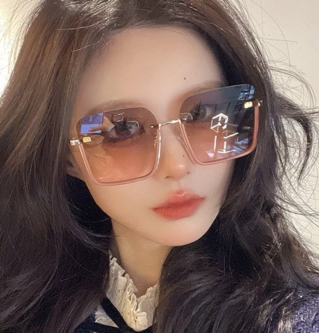 Occhiali Miu Miu P100