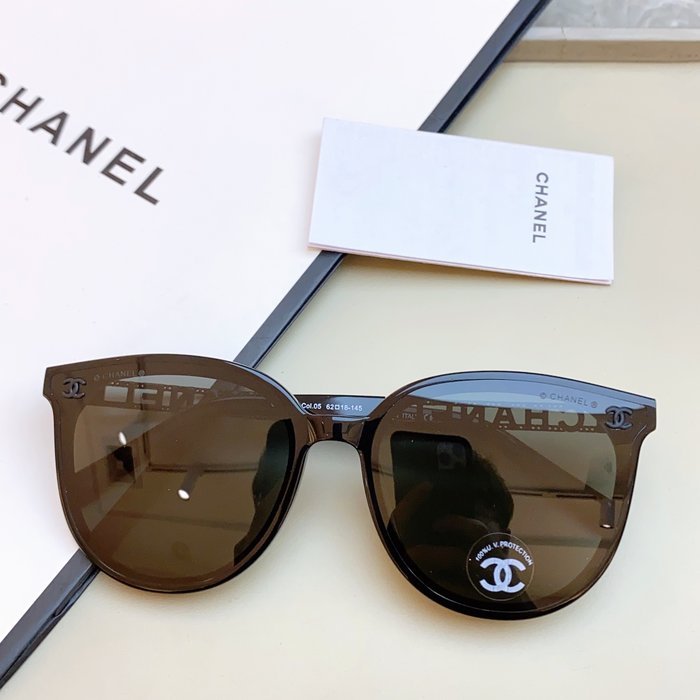 Occhiali Chanel P170
