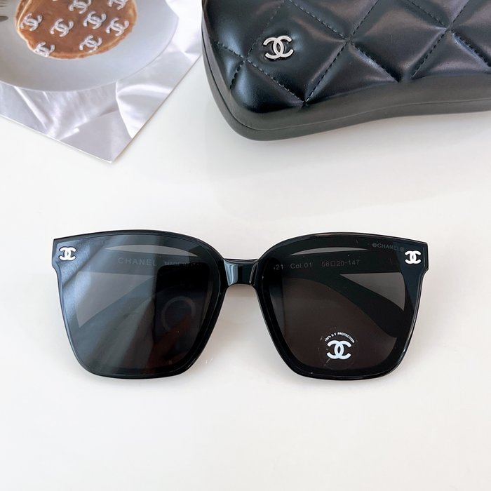 Occhiali Chanel P175