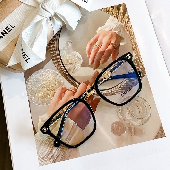 Occhiali Chanel P185