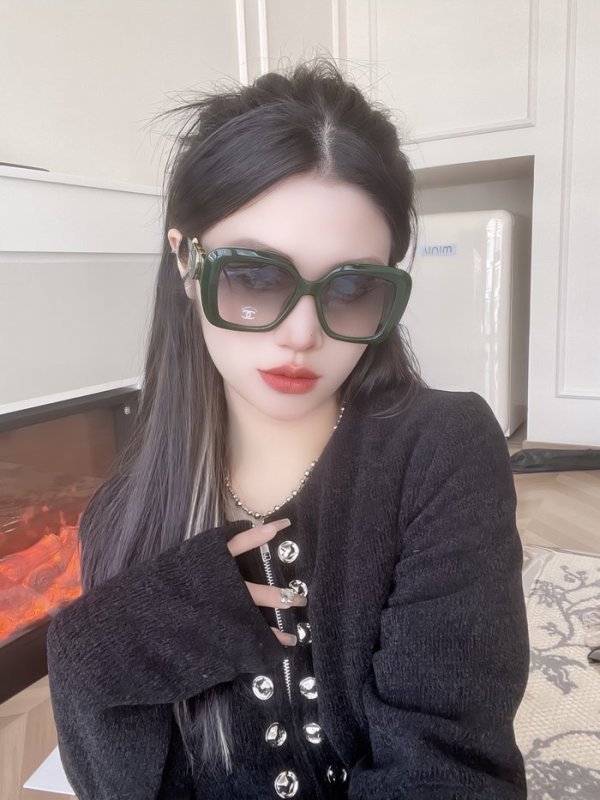 Occhiali Chanel P205