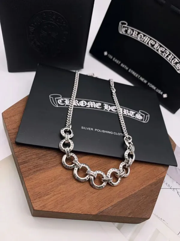 Gioielli Chrome Hearts