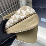 Prada  1BC176  26cm* 16cm* 13cm