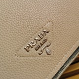 Prada  1BD314  23x 15.5x 9cm