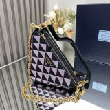 Prada  1BC176  26cm* 16cm* 13cm