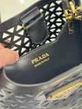 Prada 18×17×10.5 cm 1BA217