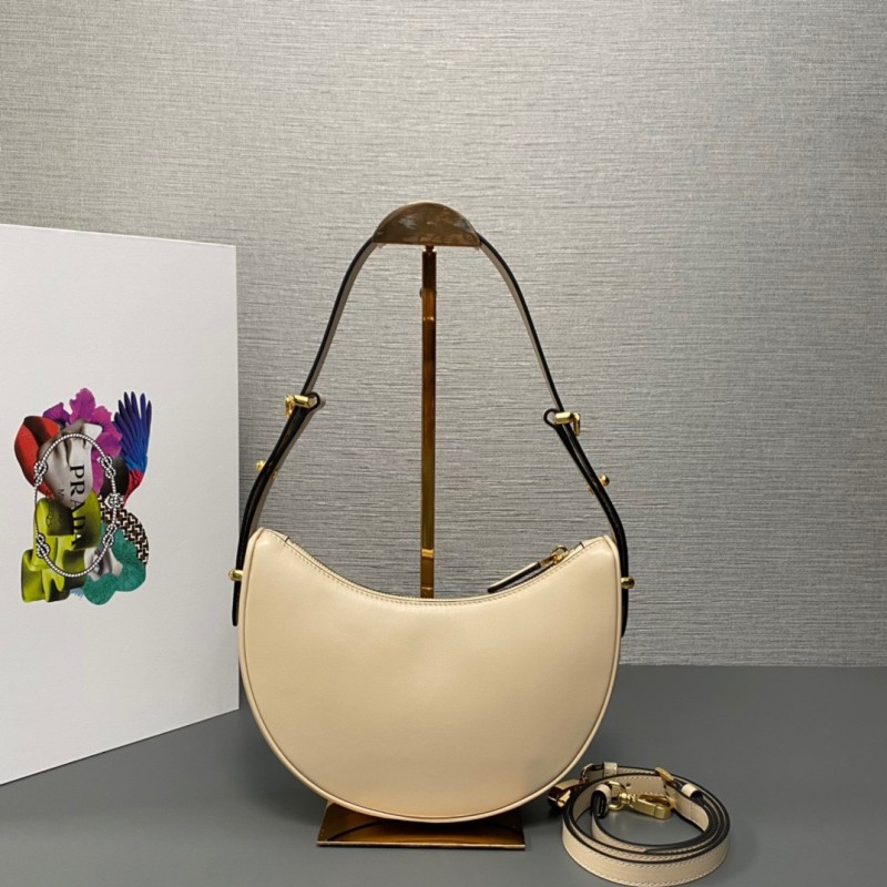 Prada  1BC194  22.5x 18.5x 6.5cm