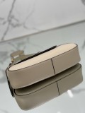 Prada  25× 5.5cm  1BD358