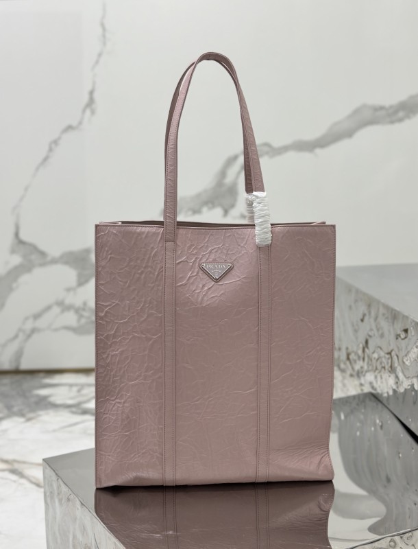 Prada 36x 39x 13cm 1BG587
