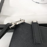 Prada Portafoglio 2NG005 28×18cm