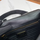 Prada  2VD034  22x 16x 8.5cm