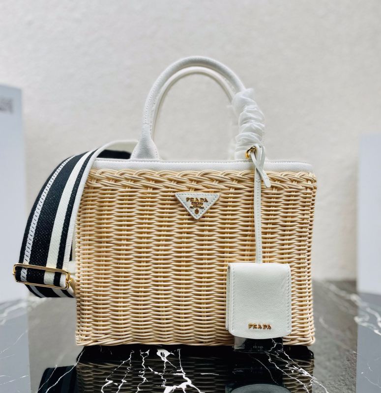 Prada 1BG835 26cm* 18cm* 11.5cm
