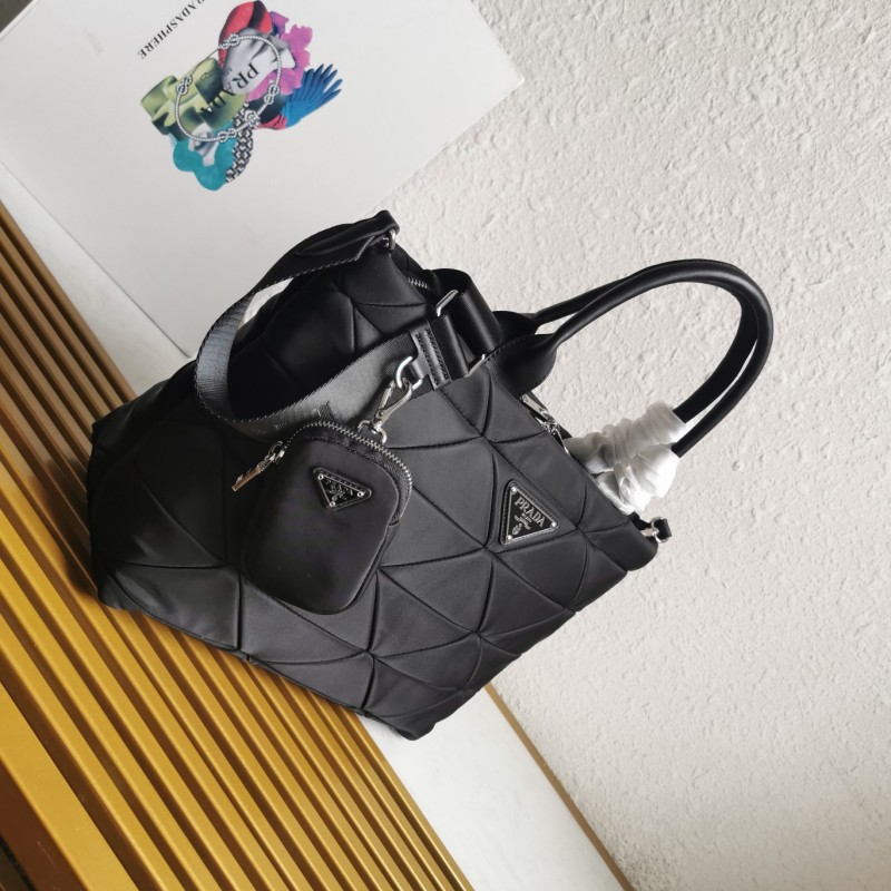 Prada 1BG435 33×23×16