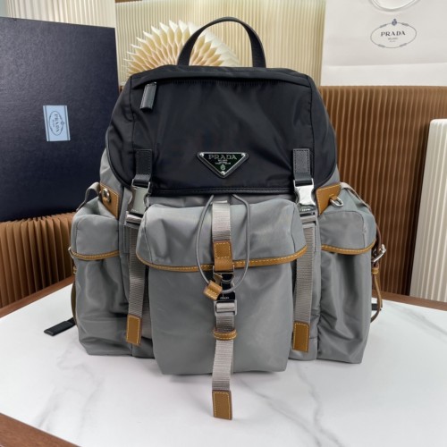 Prada 2VZ074  27cm* 45cm* 17cm