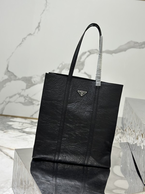 Prada 36x 39x 13cm 1BG587