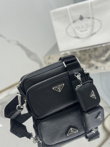 Prada 20x 13.5x 7cm 2VH170