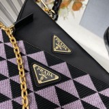 Prada  1BC176  26cm* 16cm* 13cm