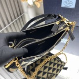 Prada  1BC176  26cm* 16cm* 13cm