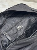 Prada  31x 43.5X 20cm 2VD048