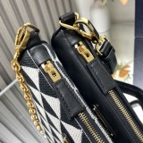 Prada  1BC176  26cm* 16cm* 13cm