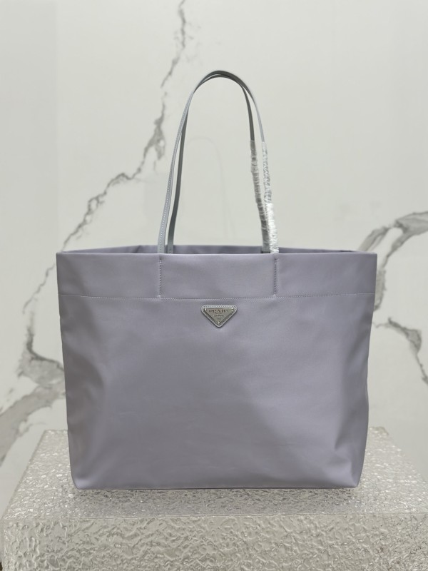 Prada Saffiano 40x34x16cm 1BG107