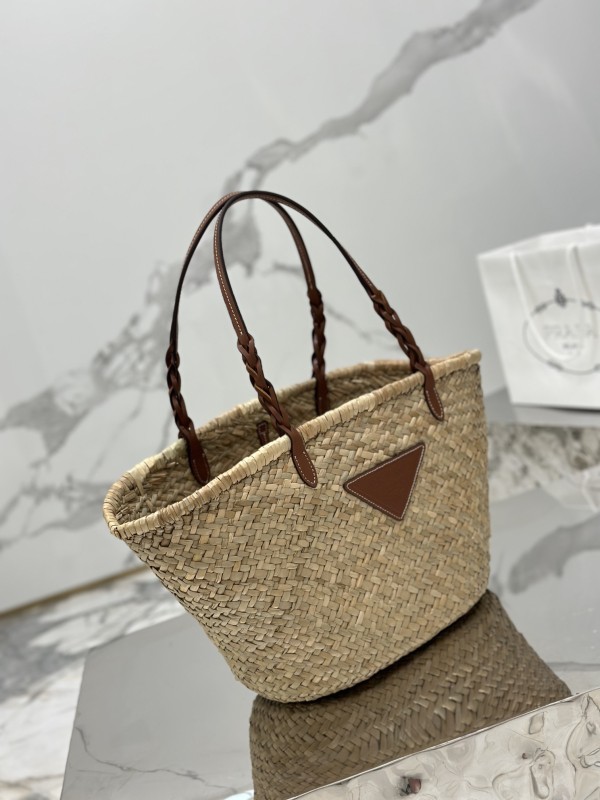 Prada 25×48×16cm 1BG314