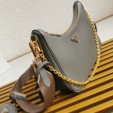 Prada 1BH204  22x18x 6,5cm