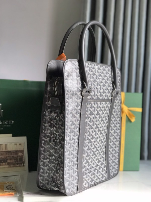 GOYARD Bourgogne 120211 35×39×11cm