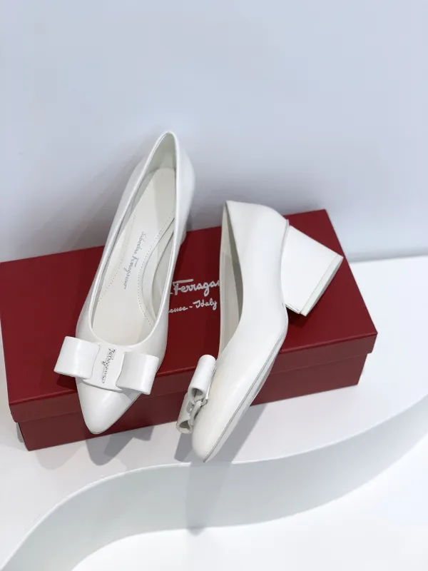 Scarpe  Ferragamo Altezza tacco 2cm/5cm 35-41