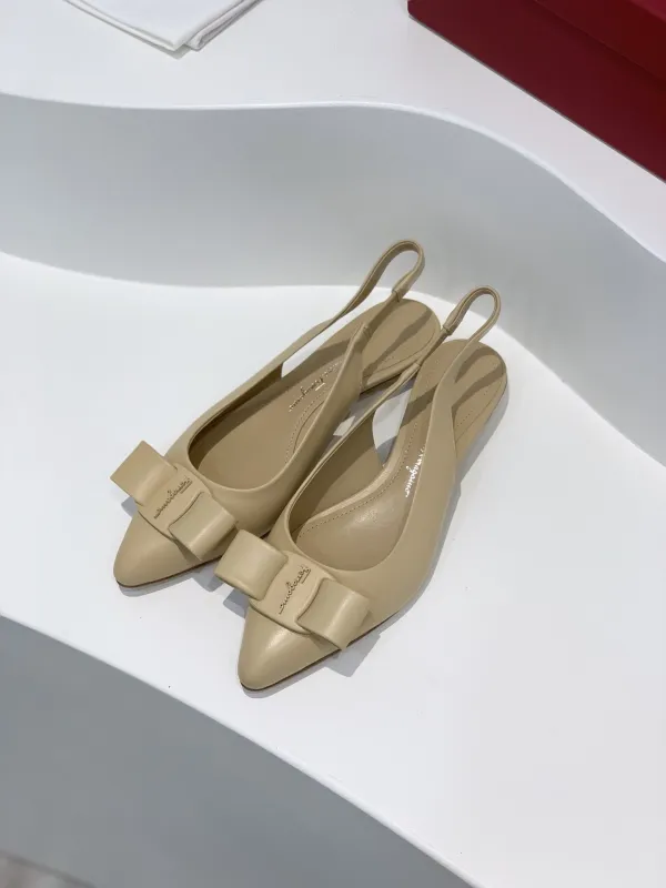 Sandali Ferragamo Altezza tacco 2cm/5cm 35-40