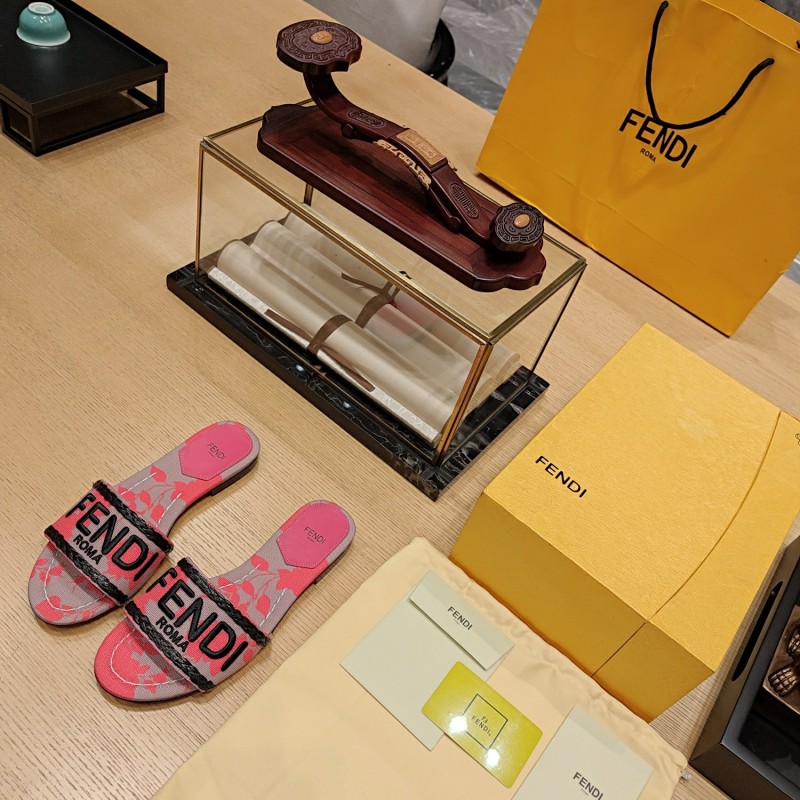 Sandali Fendi 2024'  Altezza 2cm 35-41