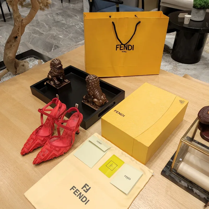 Sandali Fendi 2024'  Altezza Tacco  8,5cm 35-41
