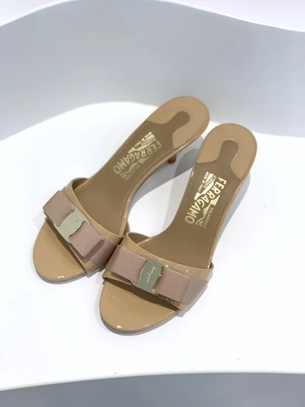 Sandali Ferragamo Altezza tacco 6cm 35-40
