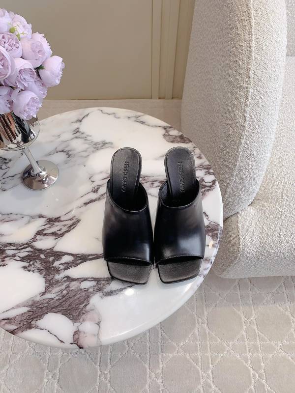 Sandali Ferragamo Altezza tacco 8,5cm 35-41