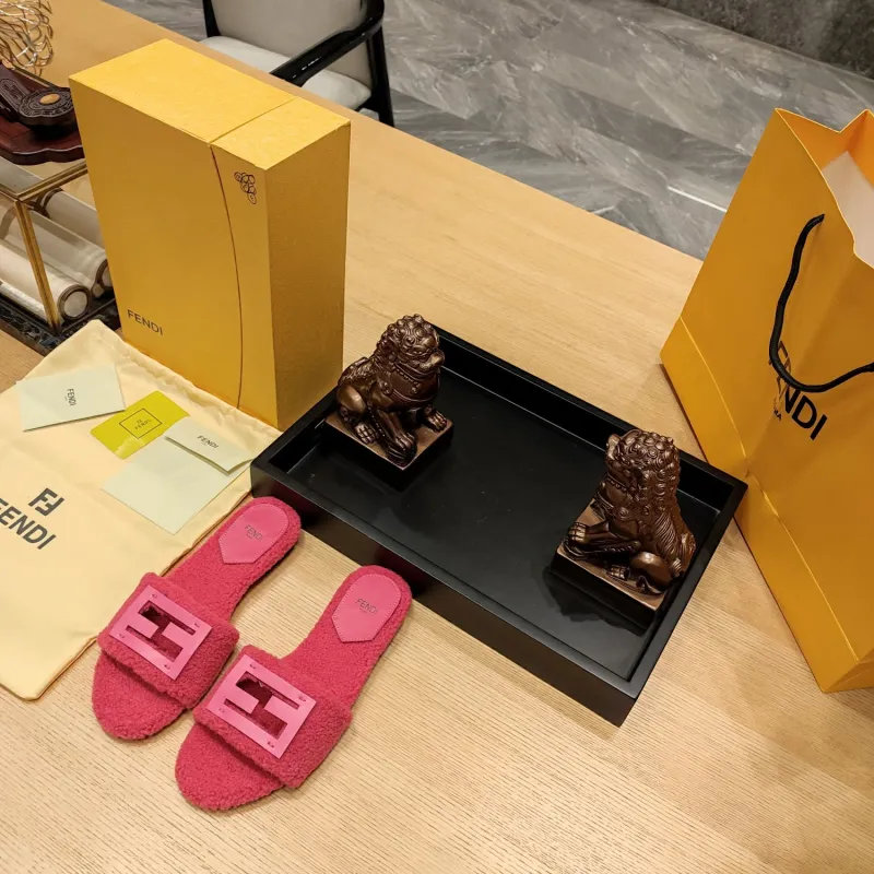 Sandali Fendi 2024'  Altezza 2cm 35-41