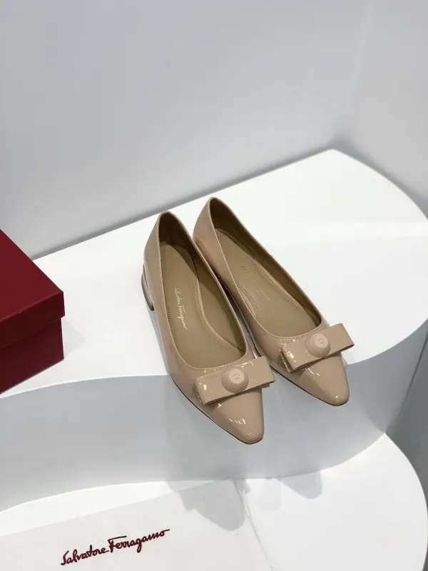 Scarpe  Ferragamo Altezza tacco 2,5cm/7cm 35-40