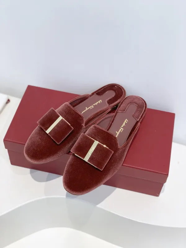 Scarpe  Ferragamo Altezza tacco 2cm 35-40