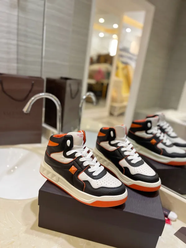 Scarpe Valentino unisex  2024' 35-46