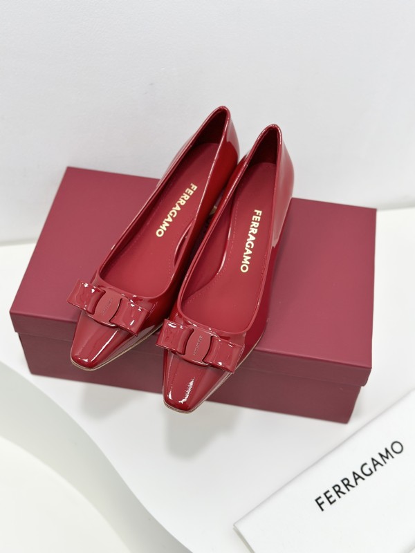 Sandali Ferragamo Altezza tacco 1cm/6cm 35-41