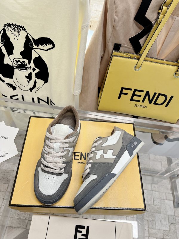 Scarpe Fendi 2024'  unisex 35-45