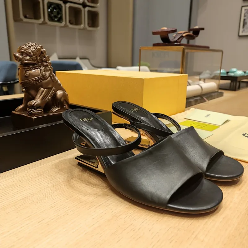 Sandali Fendi 2024'  Altezza Tacco 6,5cm 35-41