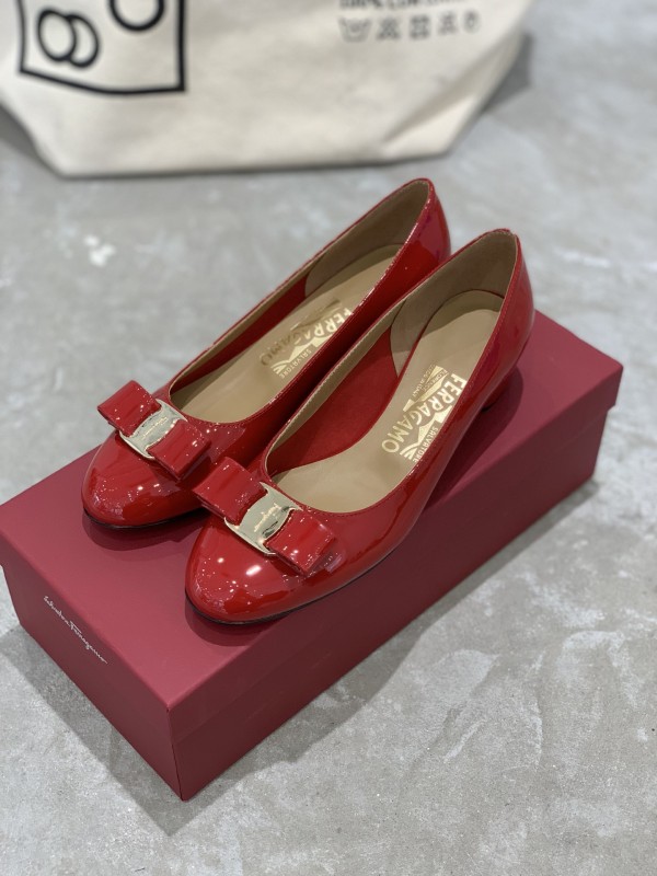 Scarpe  Ferragamo Altezza tacco 3cm 35-41