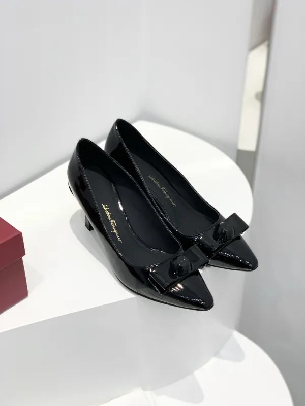 Scarpe  Ferragamo Altezza tacco 2,5cm/7cm 35-40
