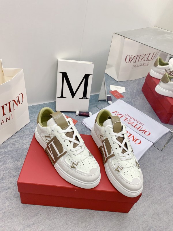 Scarpe Valentino unisex 2024' 35-45