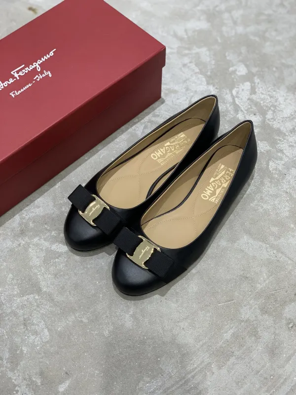 Scarpe  Ferragamo Altezza 1cm 35-41