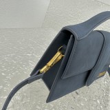 Jacquemus modello: 2056 24x13x7cm